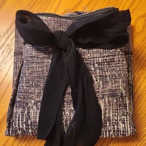 Club Monaco Tweed Grey black and white skirt 😍